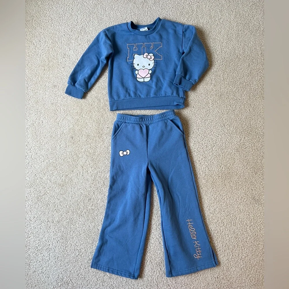 Girls Hello Kitty Set - Picture 2 of 3